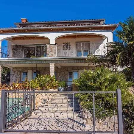 Apartment In 42252 Crikvenica